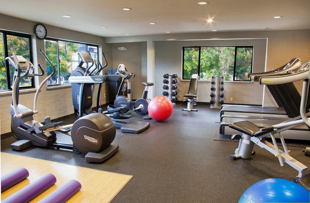 Silver Cloud Hotel - Seattle University Of Washington District Екстер'єр фото